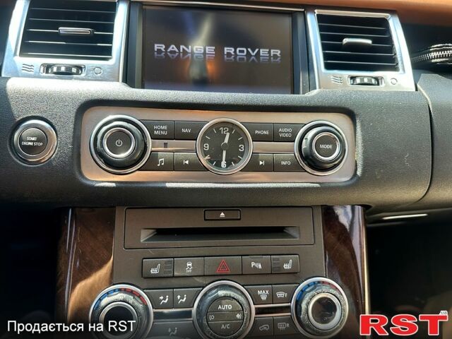 Білий Ленд Ровер Range Rover Sport, об'ємом двигуна 5 л та пробігом 145 тис. км за 16500 $, фото 11 на Automoto.ua