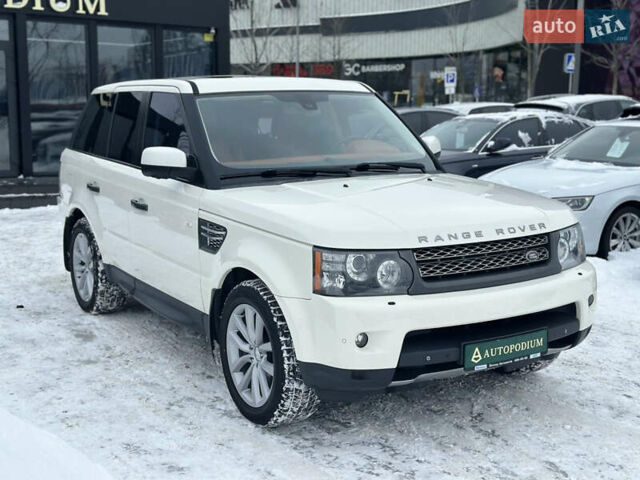 Білий Ленд Ровер Range Rover Sport, об'ємом двигуна 5 л та пробігом 171 тис. км за 12500 $, фото 9 на Automoto.ua