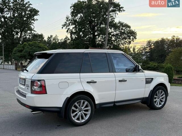 Білий Ленд Ровер Range Rover Sport, об'ємом двигуна 5 л та пробігом 180 тис. км за 10600 $, фото 12 на Automoto.ua