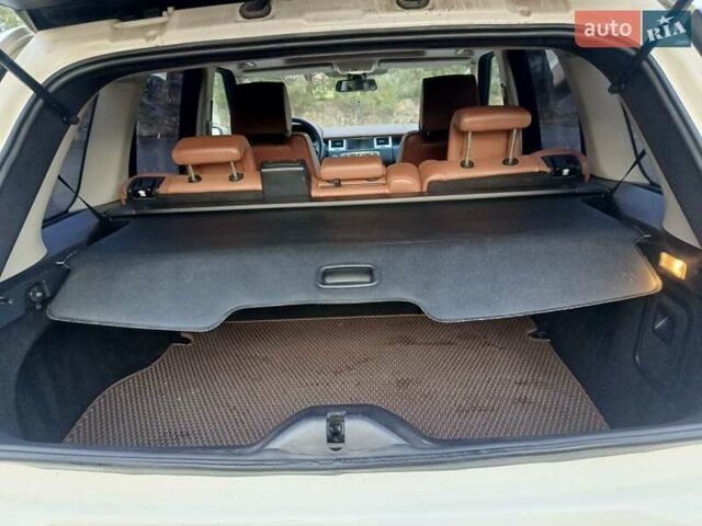 Белый Ленд Ровер Рендж Ровер Спорт, объемом двигателя 3 л и пробегом 270 тыс. км за 17500 $, фото 30 на Automoto.ua