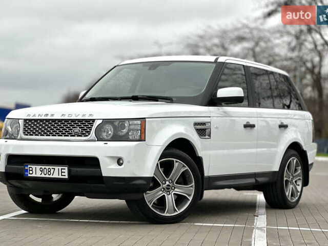 Білий Ленд Ровер Range Rover Sport, об'ємом двигуна 5 л та пробігом 120 тис. км за 13500 $, фото 12 на Automoto.ua