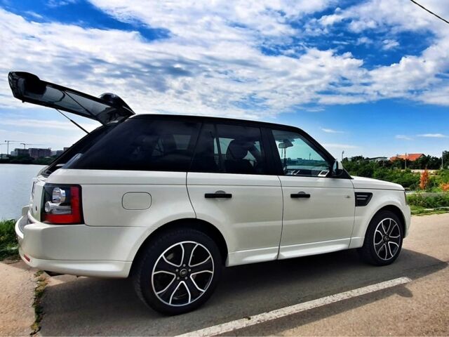 Білий Ленд Ровер Range Rover Sport, об'ємом двигуна 3 л та пробігом 1 тис. км за 16800 $, фото 6 на Automoto.ua