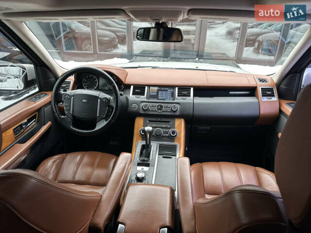 Білий Ленд Ровер Range Rover Sport, об'ємом двигуна 5 л та пробігом 171 тис. км за 12500 $, фото 22 на Automoto.ua