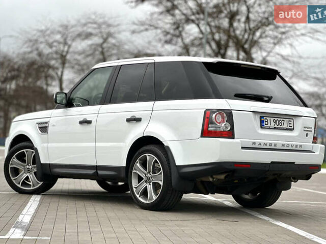 Білий Ленд Ровер Range Rover Sport, об'ємом двигуна 5 л та пробігом 120 тис. км за 13500 $, фото 15 на Automoto.ua