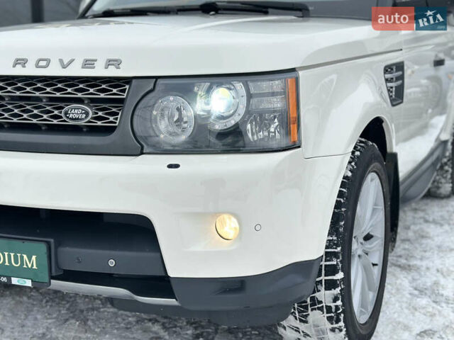 Білий Ленд Ровер Range Rover Sport, об'ємом двигуна 5 л та пробігом 171 тис. км за 12500 $, фото 7 на Automoto.ua