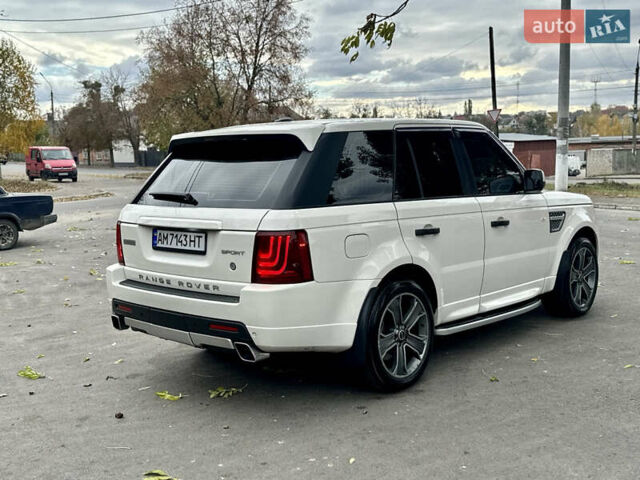 Білий Ленд Ровер Range Rover Sport, об'ємом двигуна 3 л та пробігом 208 тис. км за 15900 $, фото 8 на Automoto.ua