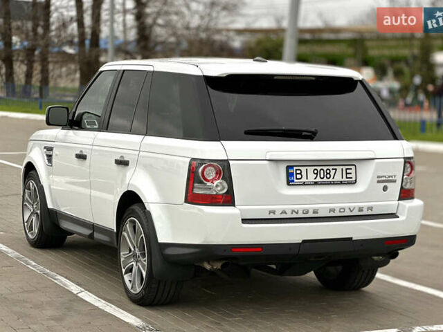 Білий Ленд Ровер Range Rover Sport, об'ємом двигуна 5 л та пробігом 120 тис. км за 13500 $, фото 25 на Automoto.ua