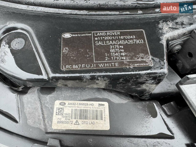 Белый Ленд Ровер Рендж Ровер Спорт, объемом двигателя 2.99 л и пробегом 320 тыс. км за 15000 $, фото 34 на Automoto.ua