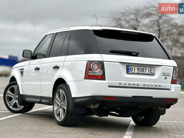 Білий Ленд Ровер Range Rover Sport, об'ємом двигуна 5 л та пробігом 120 тис. км за 13500 $, фото 2 на Automoto.ua