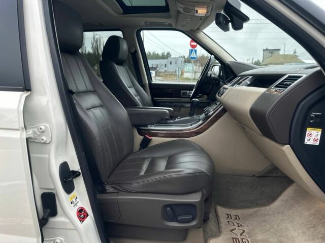 Білий Ленд Ровер Range Rover Sport, об'ємом двигуна 3.6 л та пробігом 202 тис. км за 15850 $, фото 22 на Automoto.ua