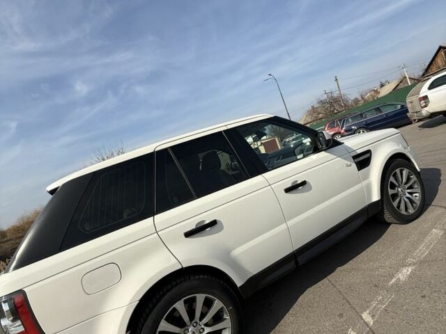 Білий Ленд Ровер Range Rover Sport, об'ємом двигуна 3 л та пробігом 312 тис. км за 13500 $, фото 1 на Automoto.ua