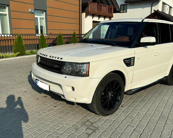 Білий Ленд Ровер Range Rover Sport, об'ємом двигуна 3 л та пробігом 261 тис. км за 17500 $, фото 1 на Automoto.ua