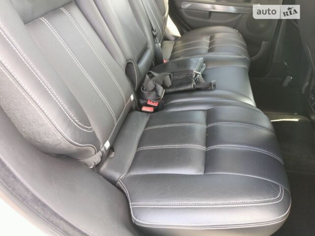 Білий Ленд Ровер Range Rover Sport, об'ємом двигуна 2.99 л та пробігом 176 тис. км за 15800 $, фото 18 на Automoto.ua