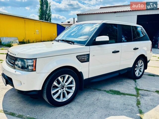 Білий Ленд Ровер Range Rover Sport, об'ємом двигуна 5 л та пробігом 181 тис. км за 14500 $, фото 4 на Automoto.ua