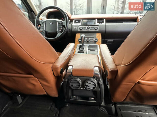 Білий Ленд Ровер Range Rover Sport, об'ємом двигуна 5 л та пробігом 171 тис. км за 12500 $, фото 29 на Automoto.ua