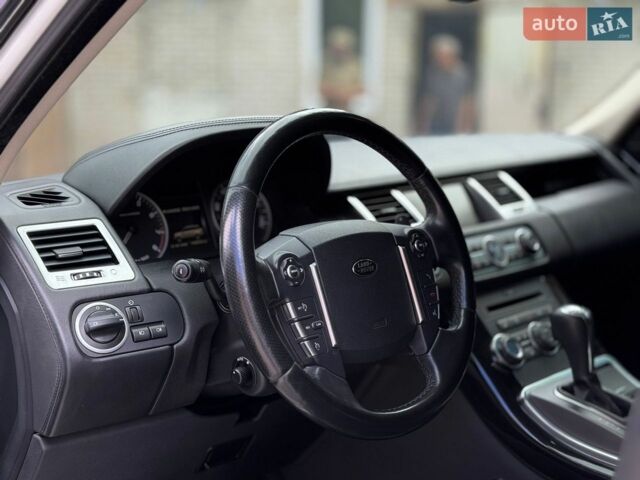 Білий Ленд Ровер Range Rover Sport, об'ємом двигуна 5 л та пробігом 149 тис. км за 14999 $, фото 7 на Automoto.ua