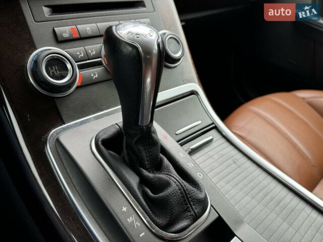 Білий Ленд Ровер Range Rover Sport, об'ємом двигуна 5 л та пробігом 212 тис. км за 12999 $, фото 21 на Automoto.ua