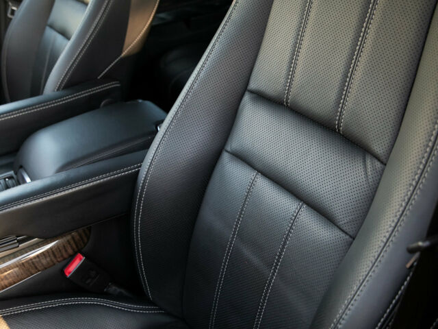 Білий Ленд Ровер Range Rover Sport, об'ємом двигуна 3 л та пробігом 190 тис. км за 20900 $, фото 25 на Automoto.ua
