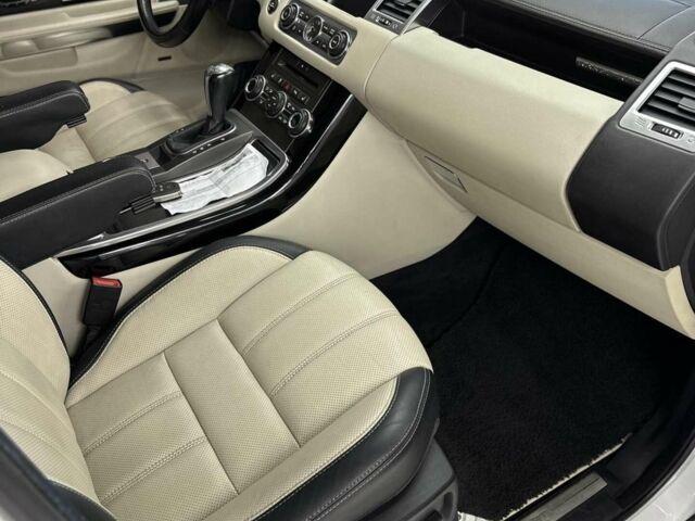 Білий Ленд Ровер Range Rover Sport, об'ємом двигуна 2.99 л та пробігом 208 тис. км за 20500 $, фото 7 на Automoto.ua