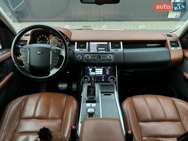 Білий Ленд Ровер Range Rover Sport, об'ємом двигуна 5 л та пробігом 181 тис. км за 12700 $, фото 19 на Automoto.ua