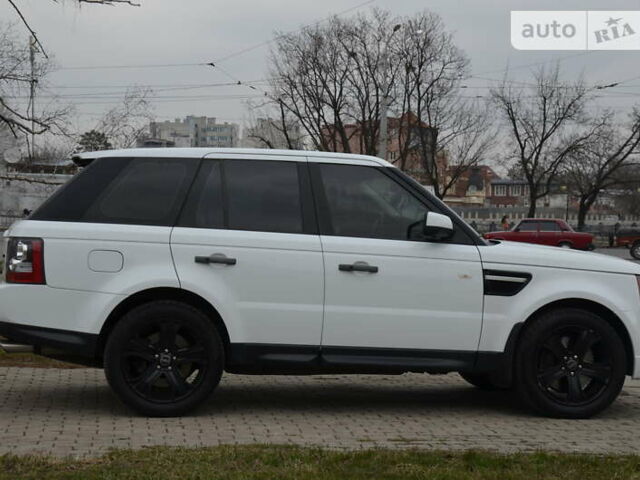 Білий Ленд Ровер Range Rover Sport, об'ємом двигуна 5 л та пробігом 209 тис. км за 13700 $, фото 19 на Automoto.ua