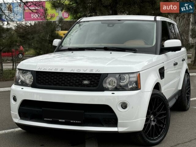 Білий Ленд Ровер Range Rover Sport, об'ємом двигуна 5 л та пробігом 212 тис. км за 12999 $, фото 1 на Automoto.ua