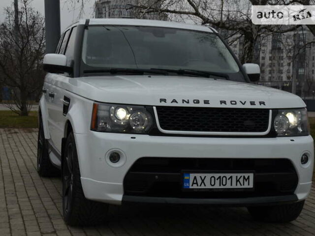 Білий Ленд Ровер Range Rover Sport, об'ємом двигуна 5 л та пробігом 209 тис. км за 13500 $, фото 25 на Automoto.ua