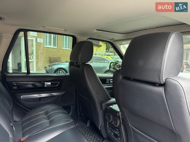 Білий Ленд Ровер Range Rover Sport, об'ємом двигуна 5 л та пробігом 149 тис. км за 14999 $, фото 14 на Automoto.ua