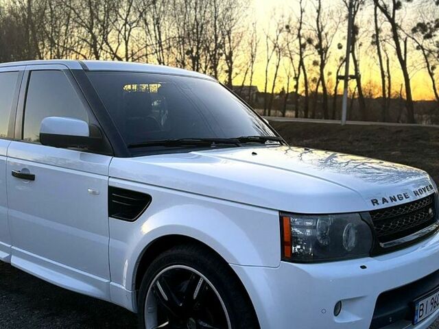 Белый Ленд Ровер Рендж Ровер Спорт, объемом двигателя 5 л и пробегом 147 тыс. км за 16500 $, фото 1 на Automoto.ua