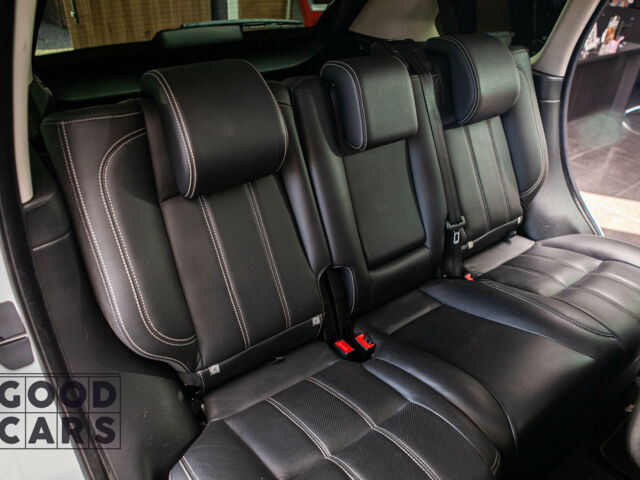 Білий Ленд Ровер Range Rover Sport, об'ємом двигуна 5 л та пробігом 93 тис. км за 24900 $, фото 43 на Automoto.ua