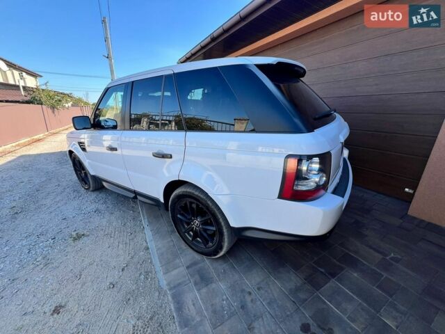 Білий Ленд Ровер Range Rover Sport, об'ємом двигуна 3 л та пробігом 262 тис. км за 18000 $, фото 26 на Automoto.ua