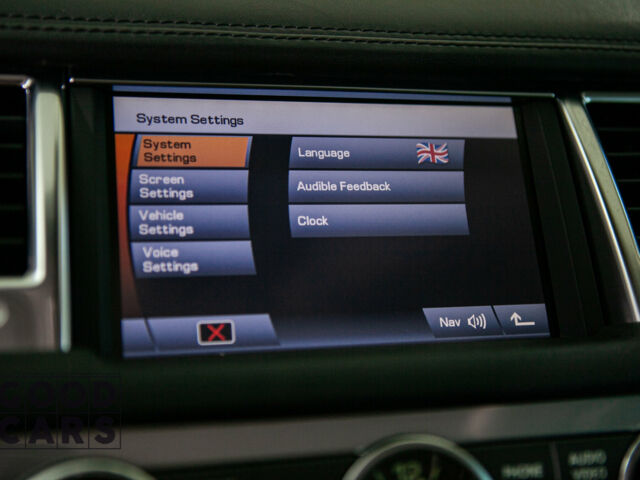 Білий Ленд Ровер Range Rover Sport, об'ємом двигуна 5 л та пробігом 93 тис. км за 24900 $, фото 30 на Automoto.ua