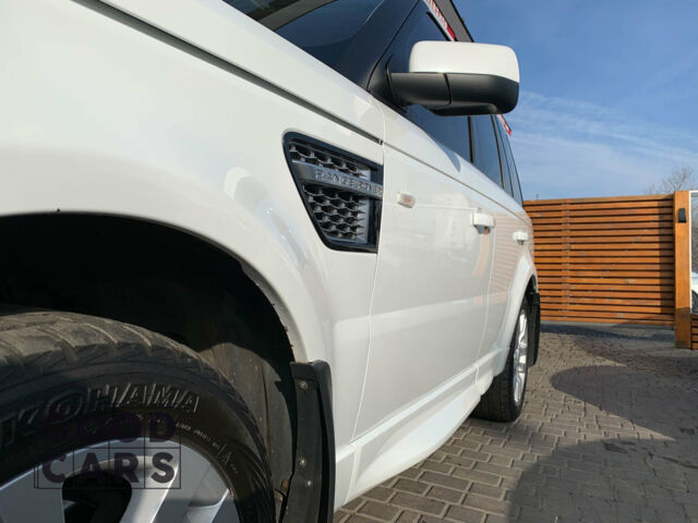Білий Ленд Ровер Range Rover Sport, об'ємом двигуна 3 л та пробігом 121 тис. км за 24999 $, фото 8 на Automoto.ua