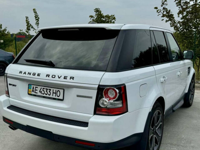 Білий Ленд Ровер Range Rover Sport, об'ємом двигуна 5 л та пробігом 149 тис. км за 11000 $, фото 5 на Automoto.ua
