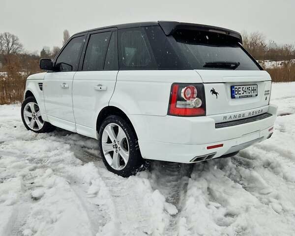 Белый Ленд Ровер Рендж Ровер Спорт, объемом двигателя 5 л и пробегом 170 тыс. км за 13333 $, фото 5 на Automoto.ua