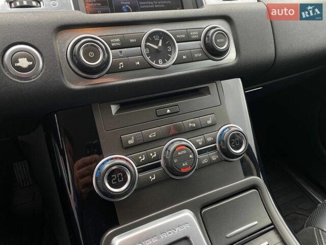 Білий Ленд Ровер Range Rover Sport, об'ємом двигуна 2.99 л та пробігом 99 тис. км за 17800 $, фото 16 на Automoto.ua