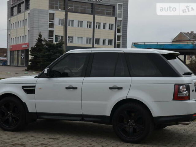 Білий Ленд Ровер Range Rover Sport, об'ємом двигуна 5 л та пробігом 209 тис. км за 13600 $, фото 11 на Automoto.ua