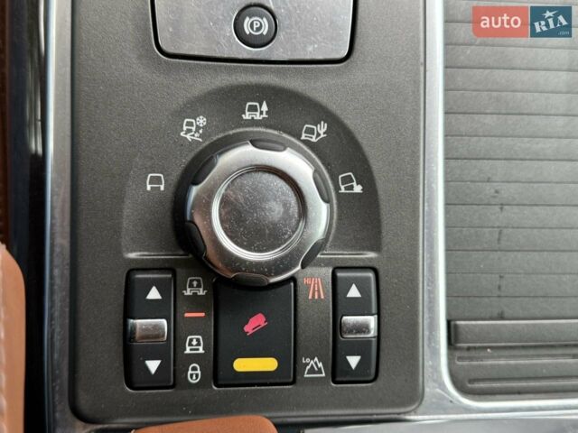 Білий Ленд Ровер Range Rover Sport, об'ємом двигуна 5 л та пробігом 212 тис. км за 12999 $, фото 20 на Automoto.ua
