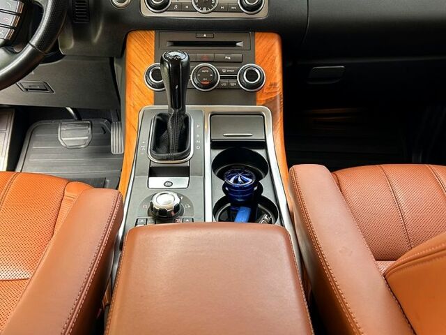 Белый Ленд Ровер Рендж Ровер Спорт, объемом двигателя 3 л и пробегом 167 тыс. км за 18500 $, фото 9 на Automoto.ua