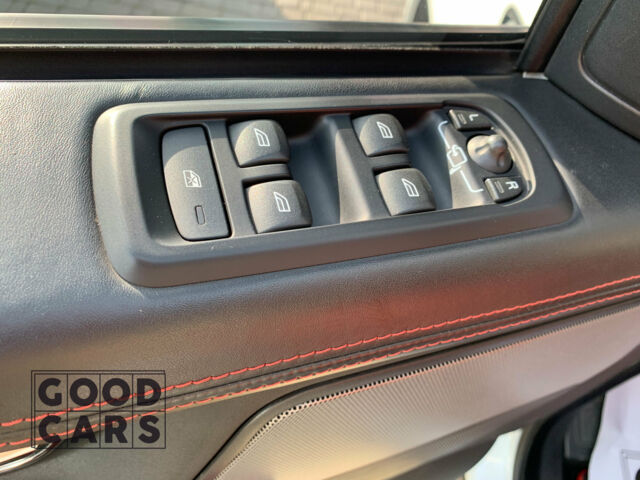 Білий Ленд Ровер Range Rover Sport, об'ємом двигуна 3 л та пробігом 121 тис. км за 24999 $, фото 13 на Automoto.ua