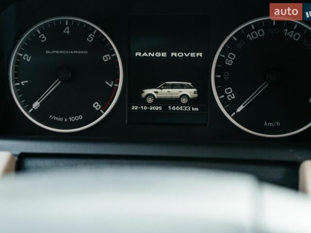 Білий Ленд Ровер Range Rover Sport, об'ємом двигуна 5 л та пробігом 148 тис. км за 15500 $, фото 28 на Automoto.ua