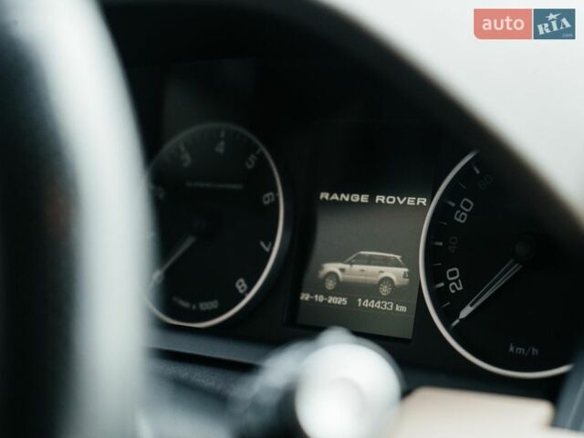 Білий Ленд Ровер Range Rover Sport, об'ємом двигуна 5 л та пробігом 148 тис. км за 15500 $, фото 20 на Automoto.ua