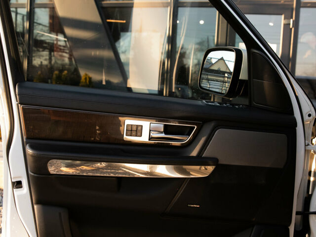 Білий Ленд Ровер Range Rover Sport, об'ємом двигуна 3 л та пробігом 190 тис. км за 20900 $, фото 13 на Automoto.ua
