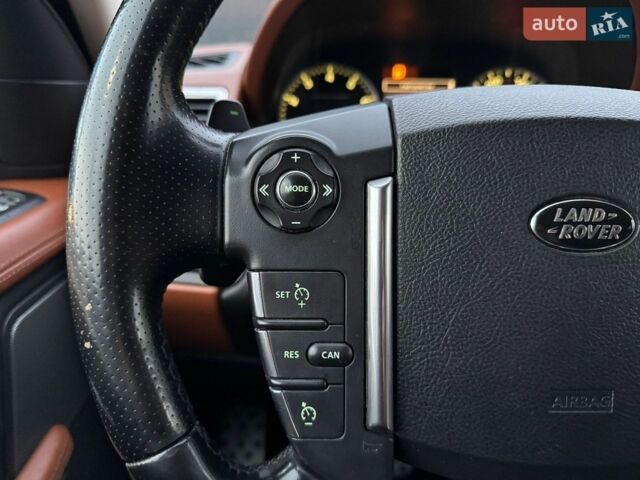 Білий Ленд Ровер Range Rover Sport, об'ємом двигуна 5 л та пробігом 181 тис. км за 14900 $, фото 30 на Automoto.ua