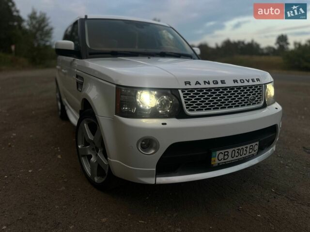 Білий Ленд Ровер Range Rover Sport, об'ємом двигуна 3 л та пробігом 213 тис. км за 15000 $, фото 10 на Automoto.ua