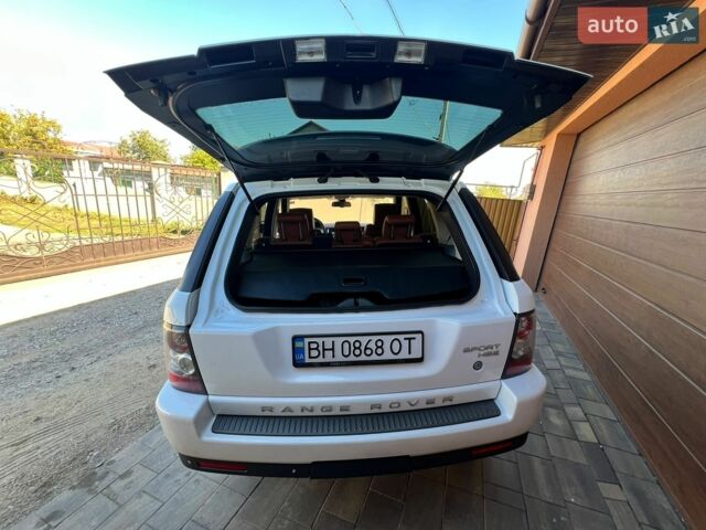 Білий Ленд Ровер Range Rover Sport, об'ємом двигуна 3 л та пробігом 262 тис. км за 18000 $, фото 15 на Automoto.ua