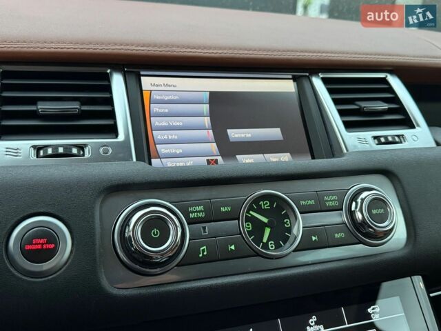 Білий Ленд Ровер Range Rover Sport, об'ємом двигуна 5 л та пробігом 181 тис. км за 12700 $, фото 25 на Automoto.ua