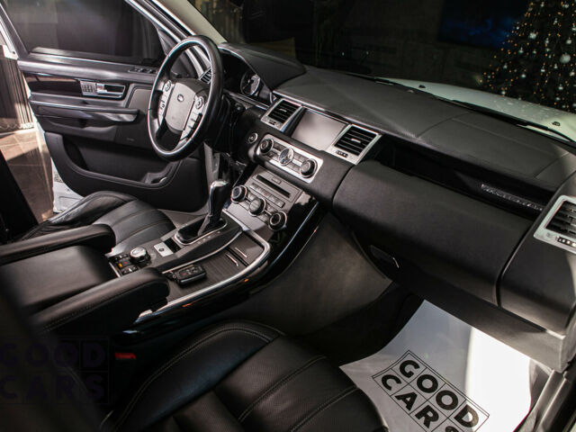 Білий Ленд Ровер Range Rover Sport, об'ємом двигуна 5 л та пробігом 93 тис. км за 24900 $, фото 40 на Automoto.ua