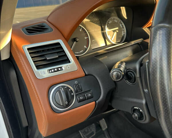 Белый Ленд Ровер Рендж Ровер Спорт, объемом двигателя 3 л и пробегом 284 тыс. км за 19500 $, фото 4 на Automoto.ua