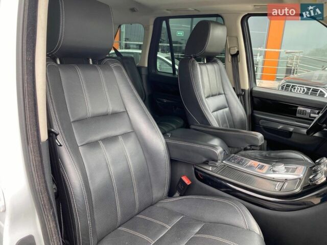 Білий Ленд Ровер Range Rover Sport, об'ємом двигуна 2.99 л та пробігом 99 тис. км за 17800 $, фото 23 на Automoto.ua